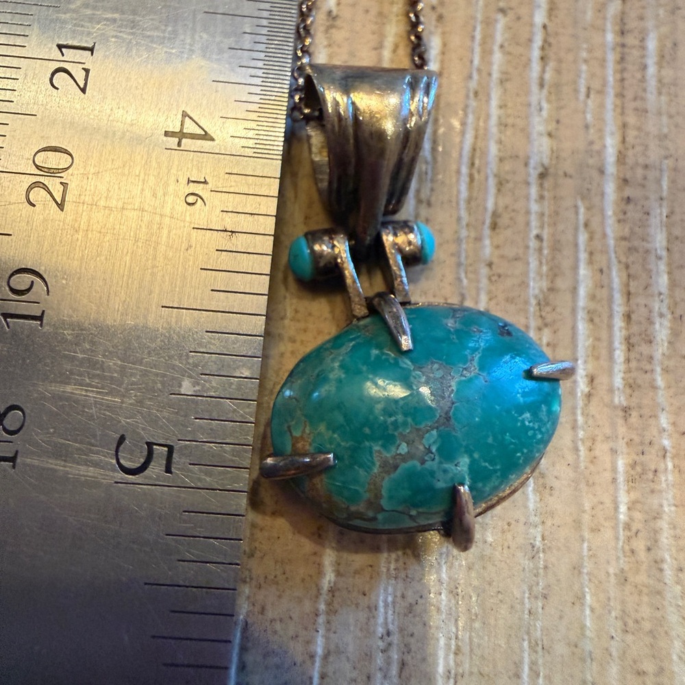 Sterling silver Turquoise Pendant Necklace - Picture 4 of 9